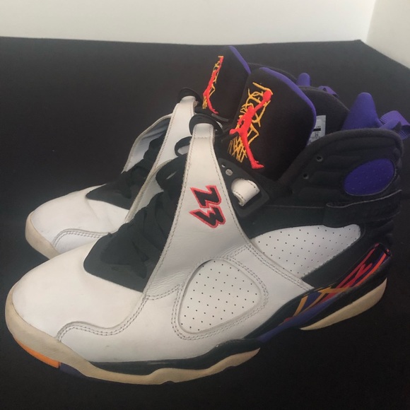 Jordan Retro 8’s (3-Peat) - Picture 1 of 7
